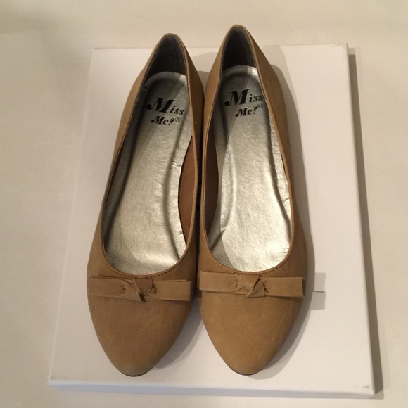 Miss Me Bow Tie Brown Tan Pointy Toe Ballet Flats - Picture 3 of 4